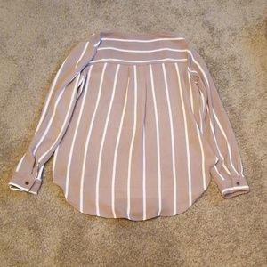 Forever 21 Tops - Forever 21 Taupe V-neck Blouse with White Stripes Forever 21 Tops - Forever 21 Taupe V-neck Blouse with White Stripes